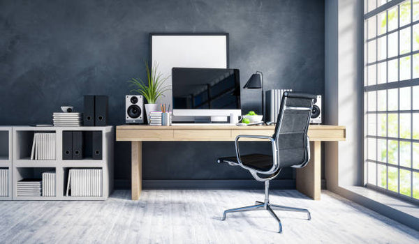 HOW TO ARRANGE A WORKING ENVIRONMENT AT HOME