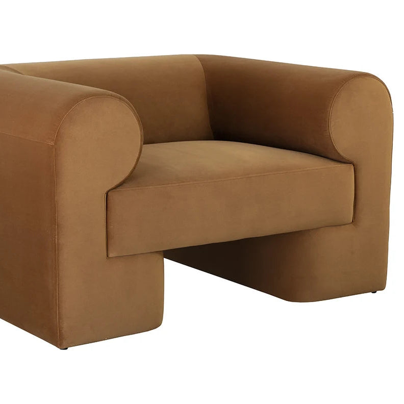 SP-IONIC ARMCHAIR