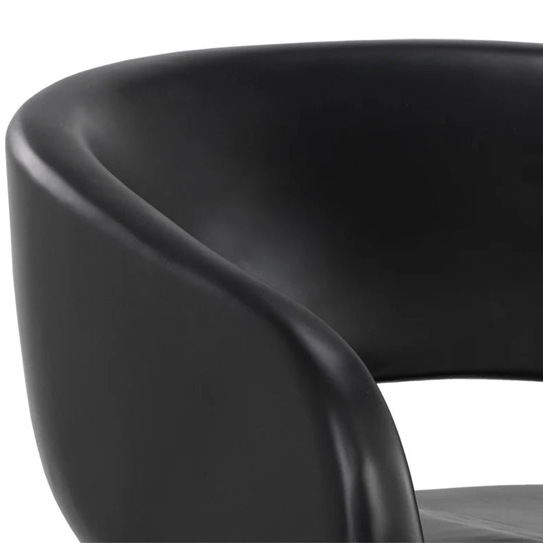 SP - CURA LOUNGE CHAIR