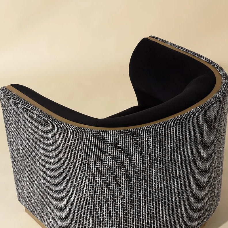 SP - Larron Armchair Black