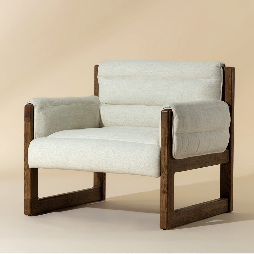 SP-FERGUSON LOUNGE CHAIR