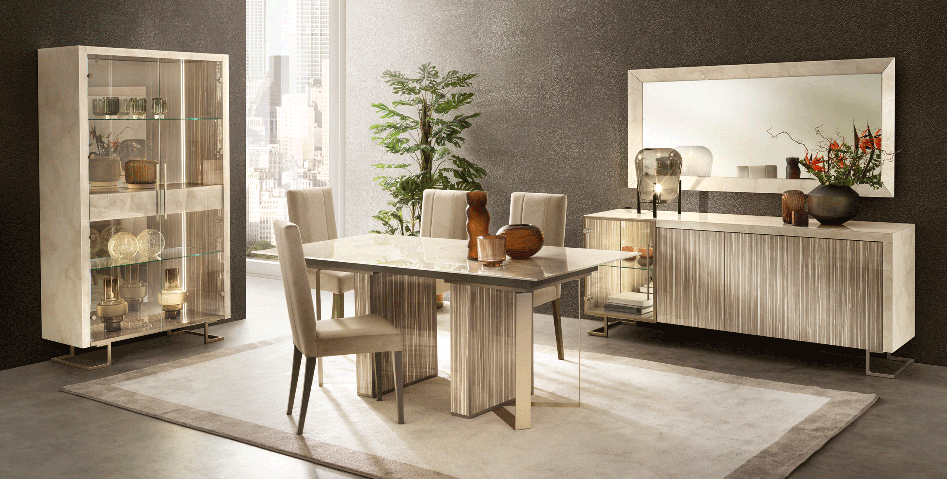 EF- Luce 4 Door Buffet w/ Mirror