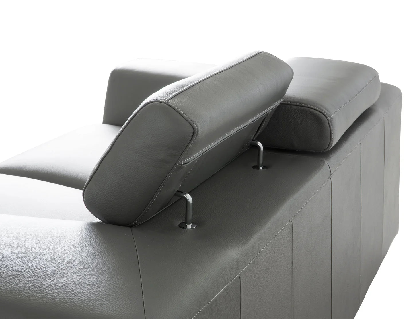 MB - ICON LEATHER LOVESEAT