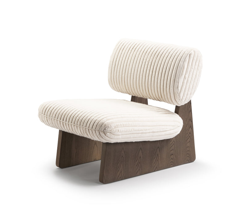 DB - PLUSH ACCENT CHAIR