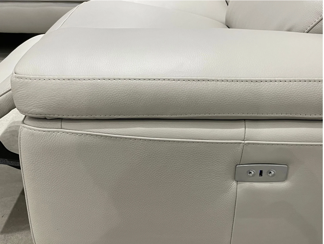 MB- CAMELLO SECTIONAL RECLINER LEATHER
