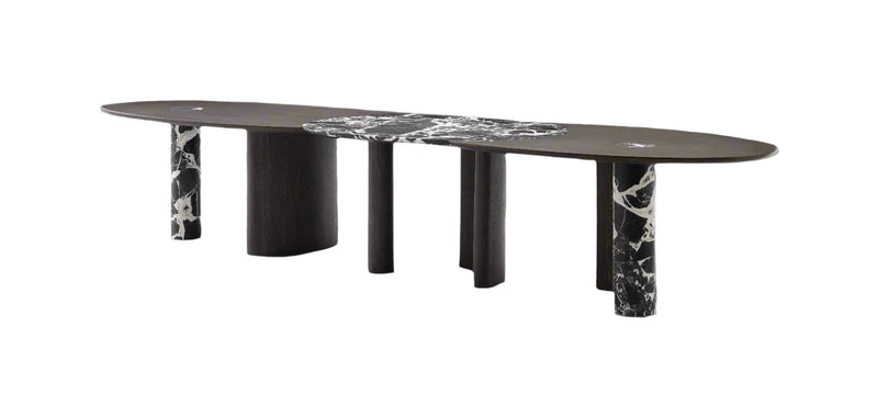 DF- MAGNIFICENT DIINING TABLE