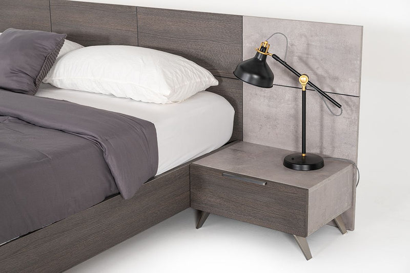 VG -NOVA DOMUS BRONX ITALIAN MODERN FAUX CONCRETE & GREY BED + 2 NIGHTSTANDS SET