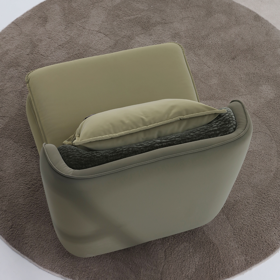 AJ - EMERALD SWIVEL CHAIR