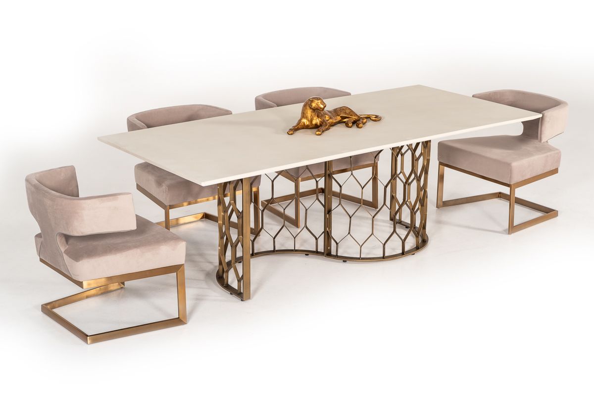 VG - FAYE DINING TABLE