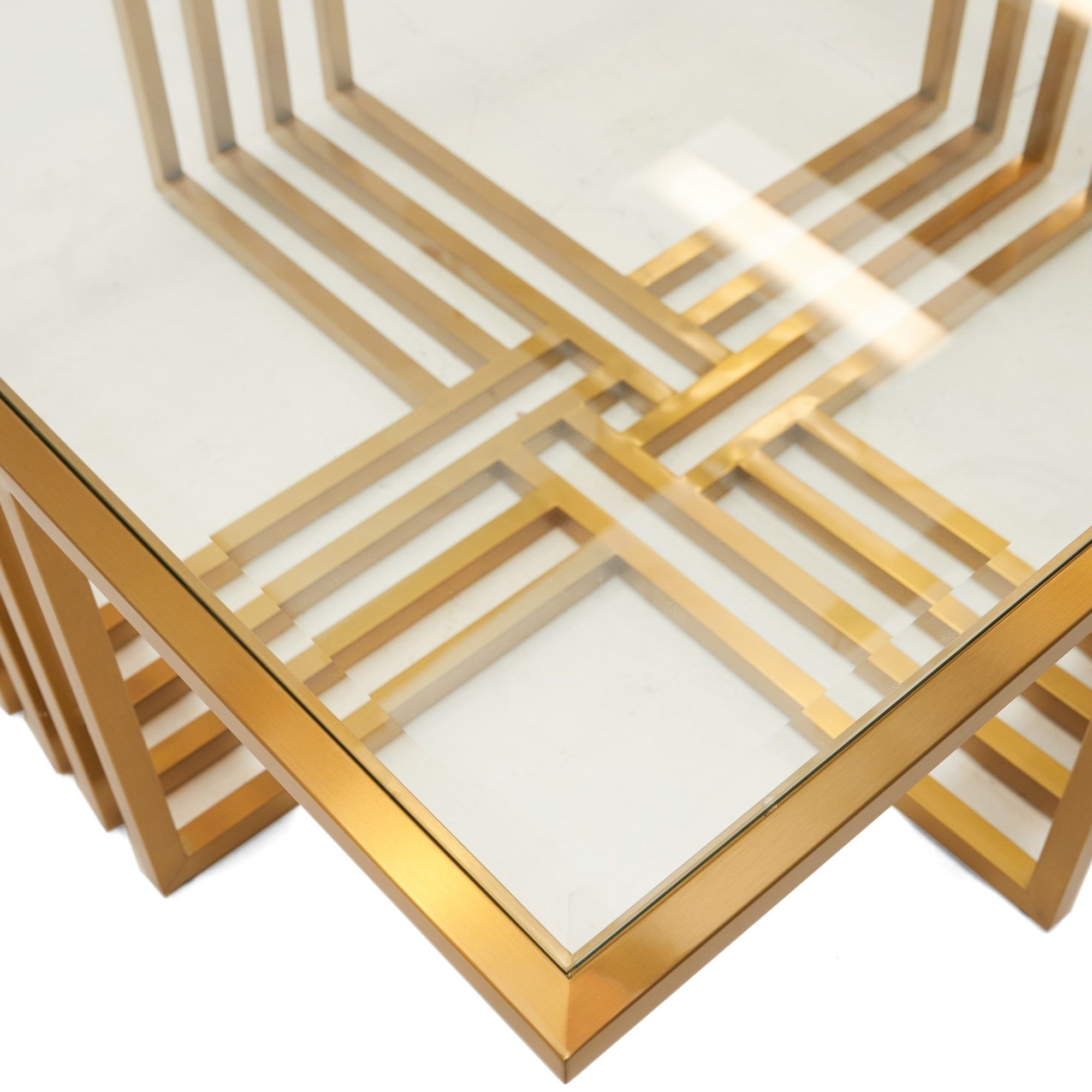VG - KODIAK COFFEE TABLE