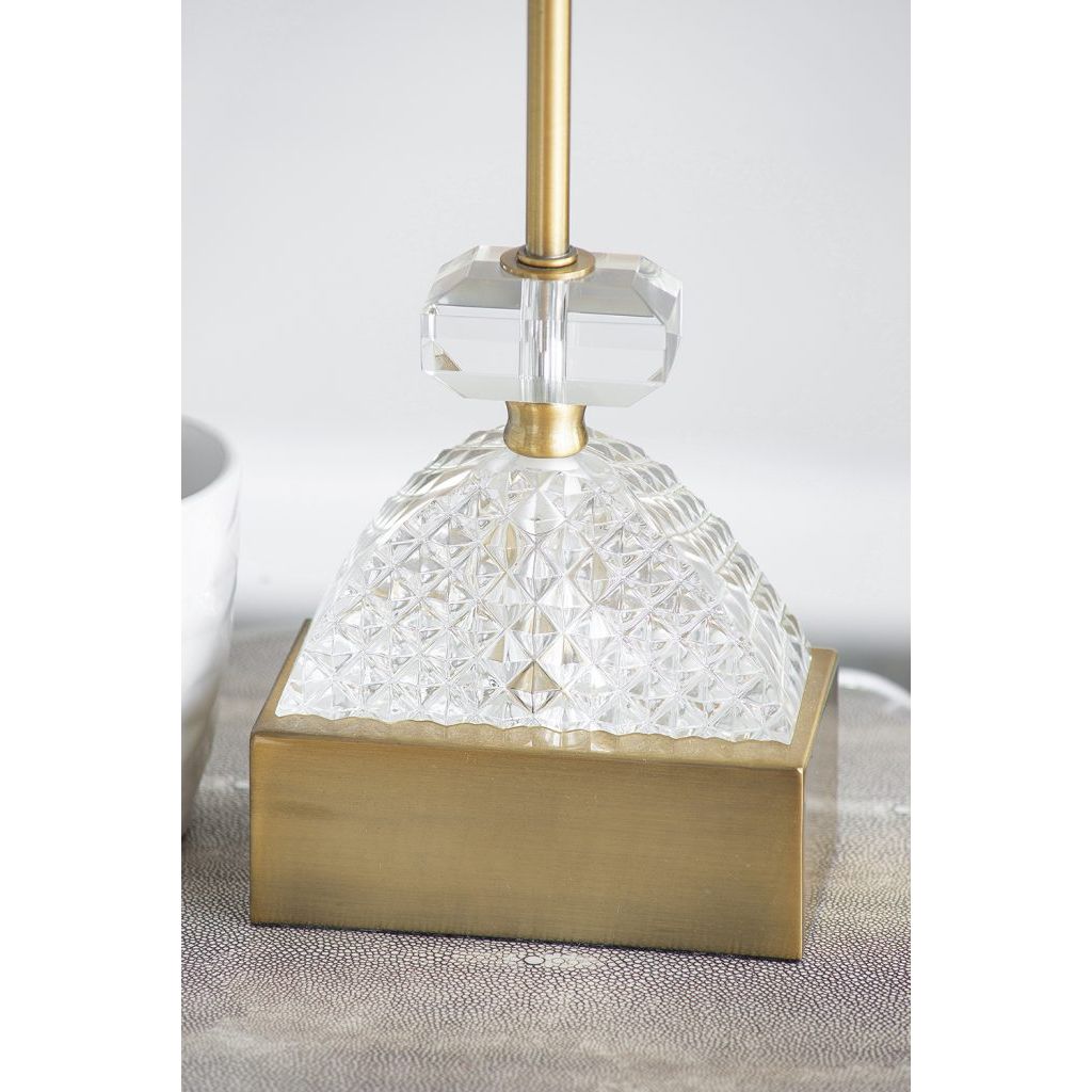 CR - DIAMOND TABLE LAMP
