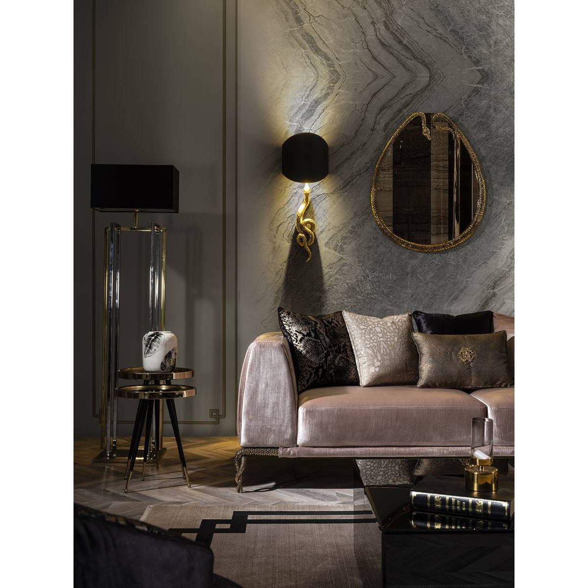 MI - MAJESTY SOFA